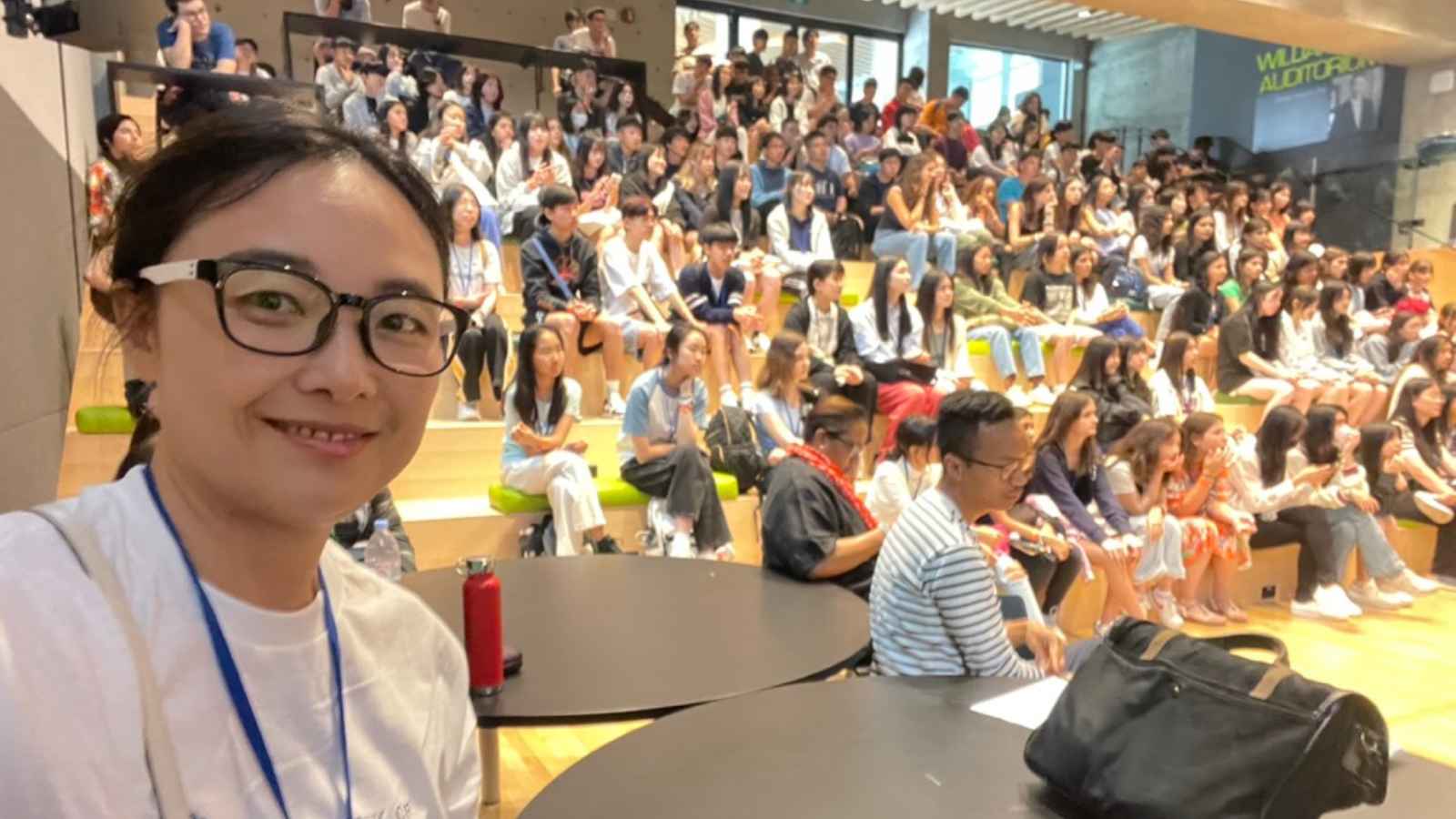 토론토대학교 영어캠프 — 웰컴 세션 — 전 세계에서 약 200명